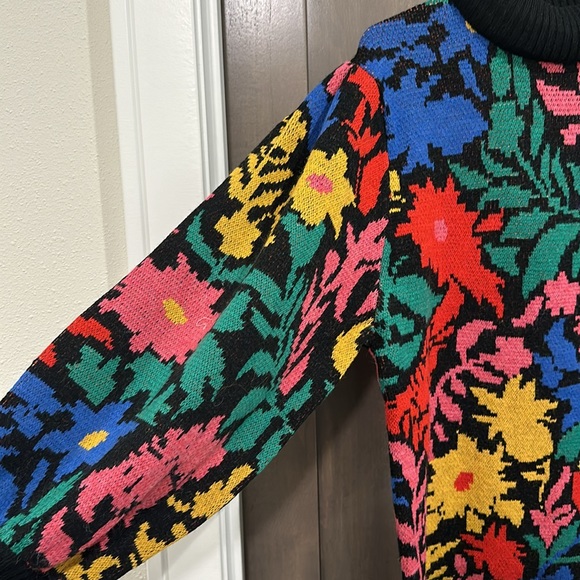 Farm Rio Tropical Garden Sweaterdress Size M NWT - Picture 6 of 13